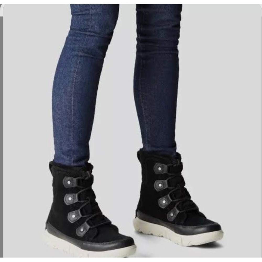 Sorel Kinetic Sport Waterproof Winter Boots Black Suede Faux Fur NL3568-010 9.5